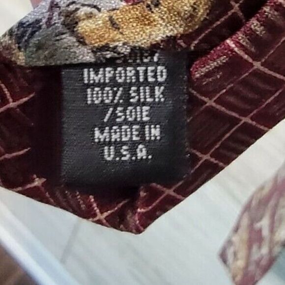 World Wildlife Fund Lion Tie 1995 Maroon Lion #269 Silk Neck Tie WWF Vintage - Picture 6 of 6